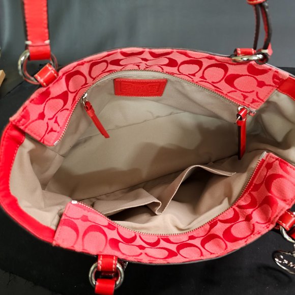 Coach Red Shoulder Tote Bag Handbag Style #F14281  EEUC Pre-Owned - Picture 10 of 11
